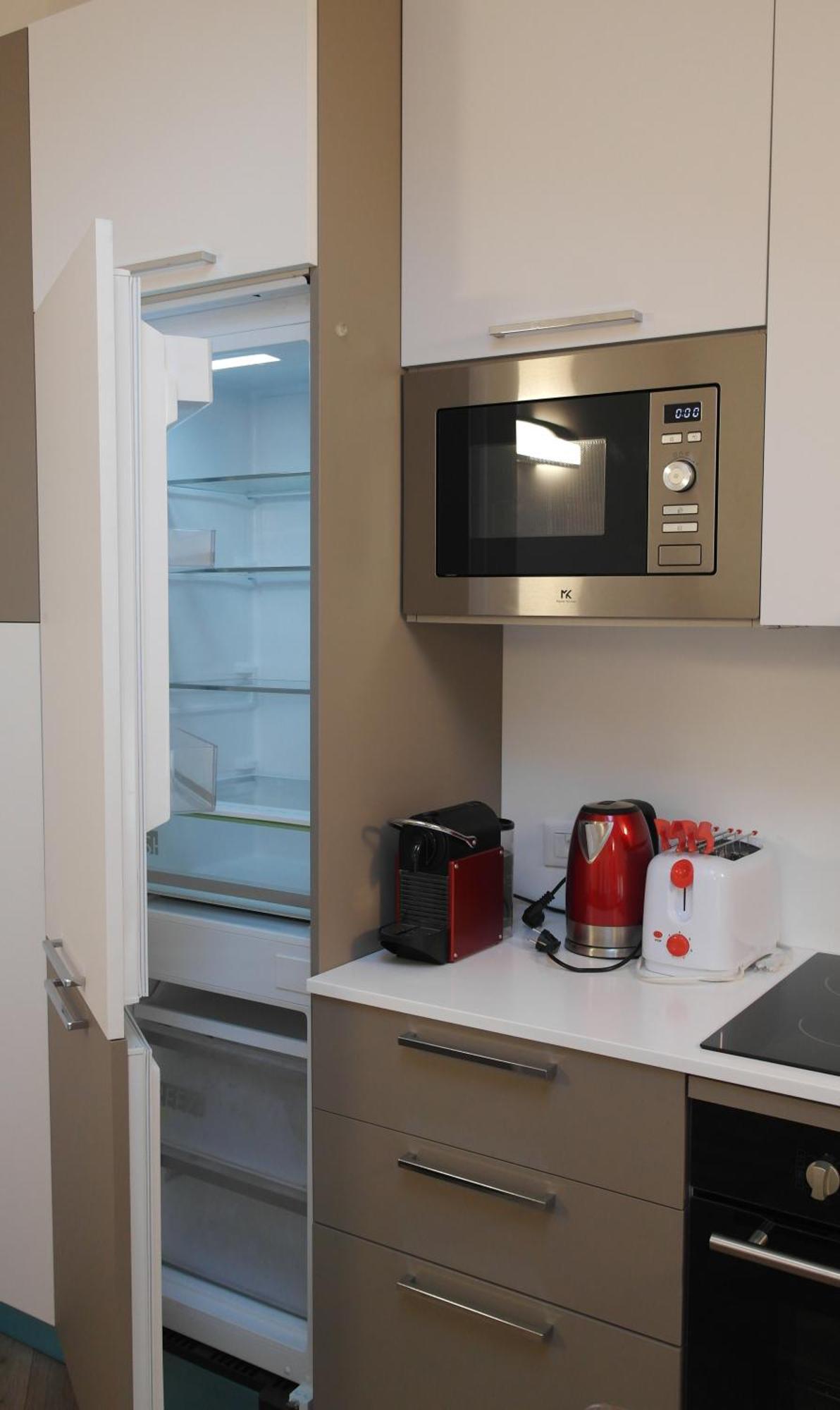 Luminoso Bilocale Zona Tibaldi Bocconi Apartman Milánó Kültér fotó